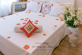 Queen size duvet cover embroidered with coral